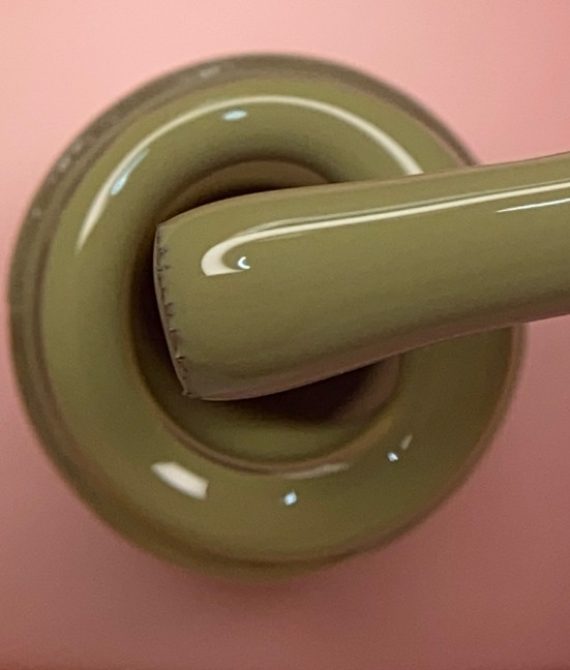 Esmalte Permanente Nº K57 – Olive Chic 10ml